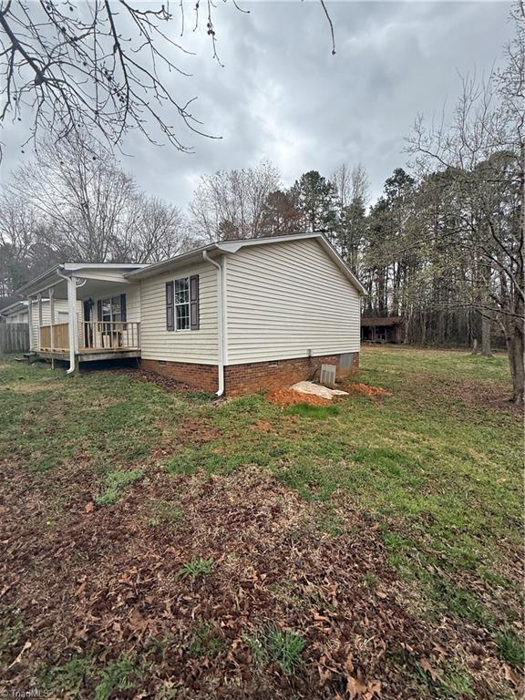 111 Hollybrook Circle, Lexington, North Carolina image 2