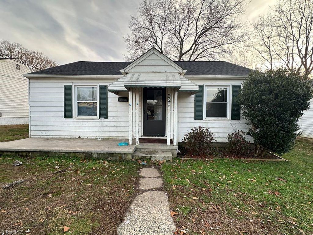 Photo of 920 Brookline Street, Winston-Salem, NC 27107 (MLS # 1214002)