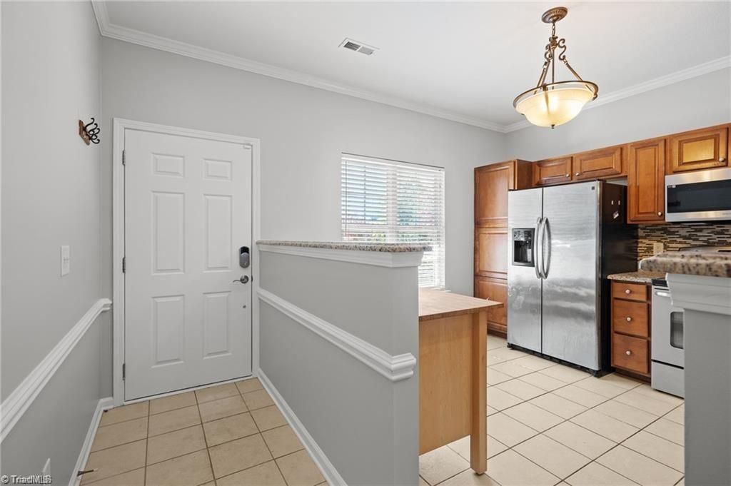 Photo of 902 Central Park Avenue, Greensboro, NC 27407 (MLS # 1211503)