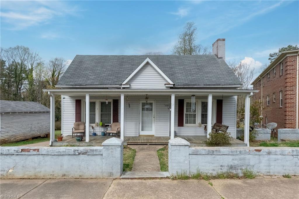 1115 Trogdon Street, North Wilkesboro, North Carolina image 3