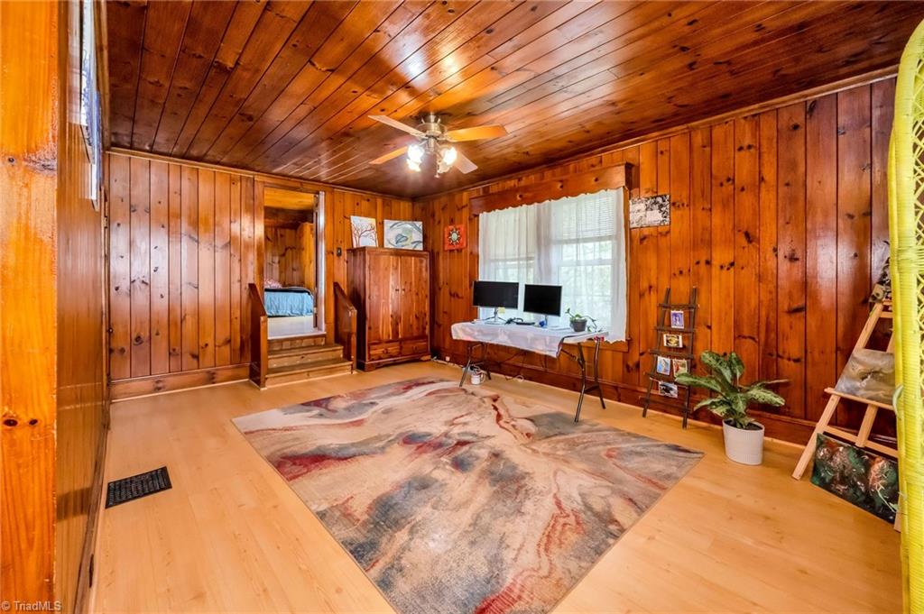 1115 Trogdon Street, North Wilkesboro, North Carolina image 20