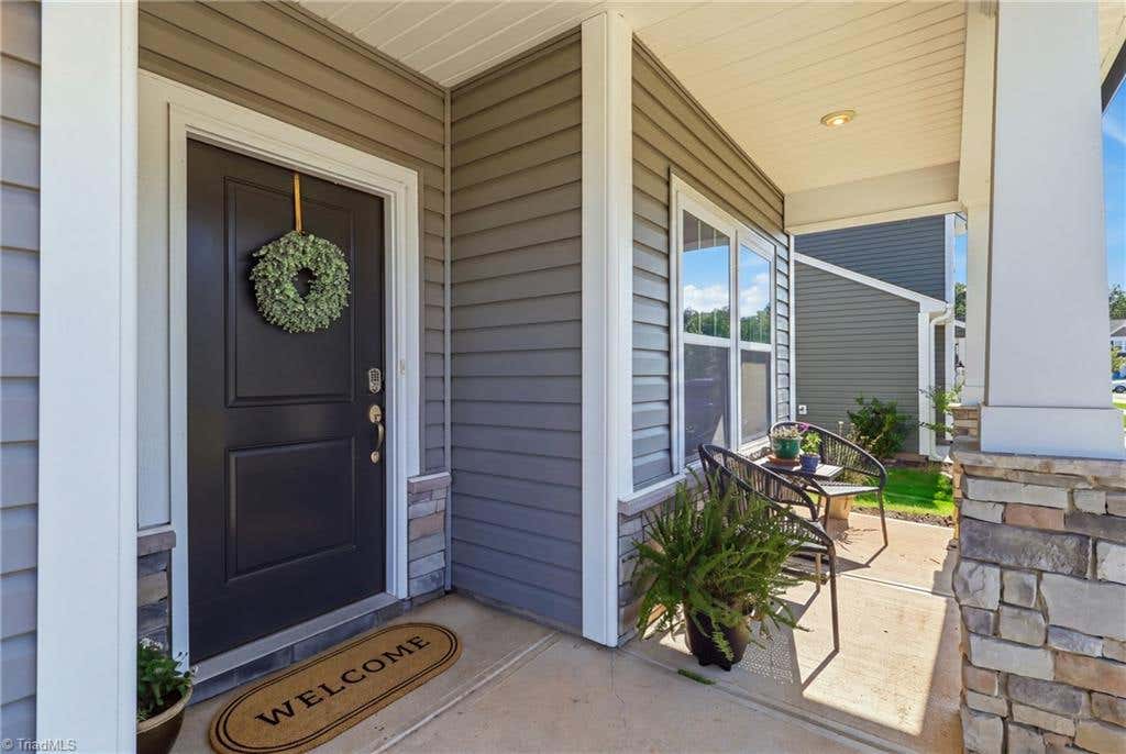 Photo of 2404 Dukes Hollow Court, High Point, NC 27265 (MLS # 1229136)