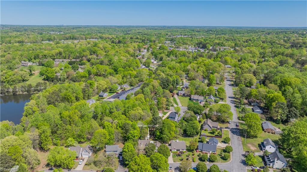 2804 Lake Hill Court, High Point, North Carolina image 50