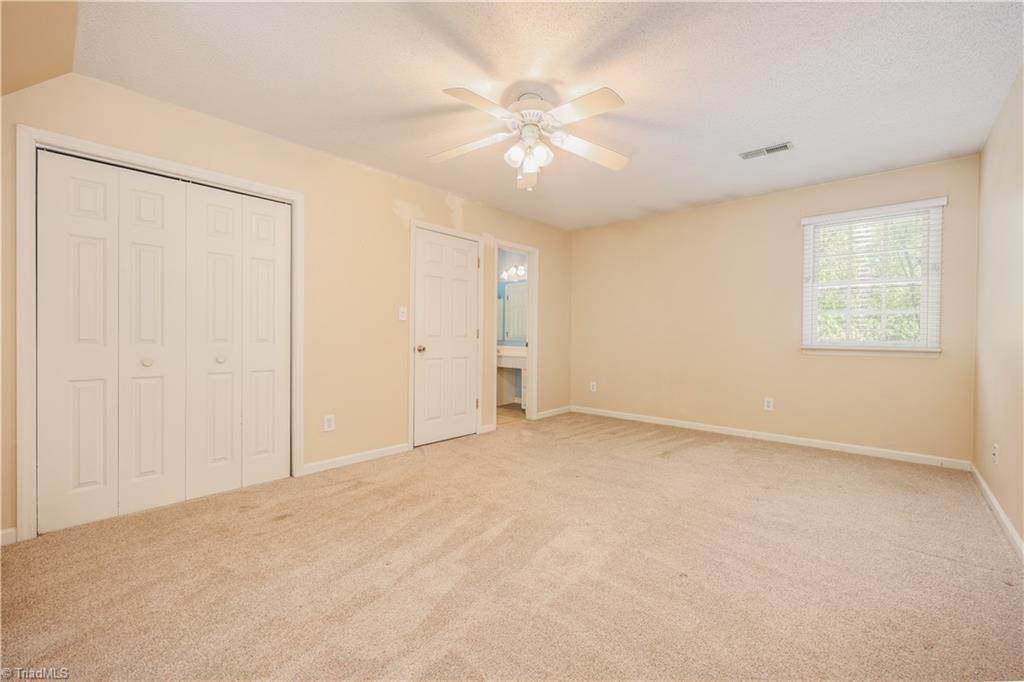 2804 Lake Hill Court, High Point, North Carolina image 34