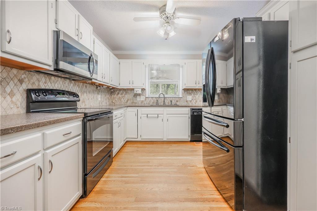 2804 Lake Hill Court, High Point, North Carolina image 15
