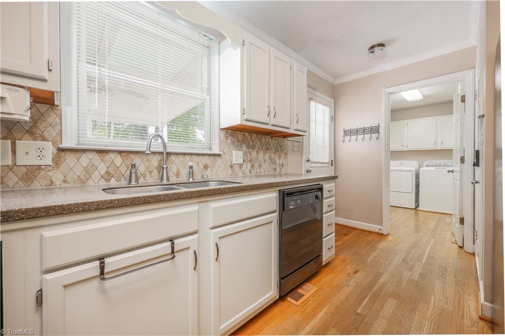 2804 Lake Hill Court, High Point, North Carolina image 17