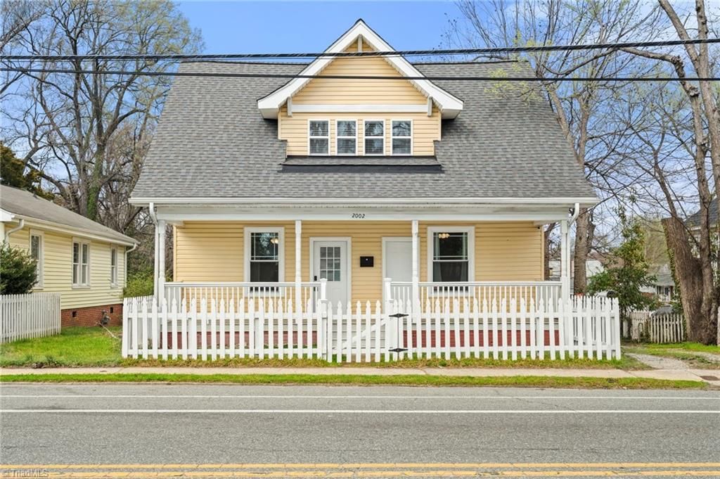 Photo of 2002 Spring Garden Street, Greensboro, NC 27403 (MLS # 1211709)