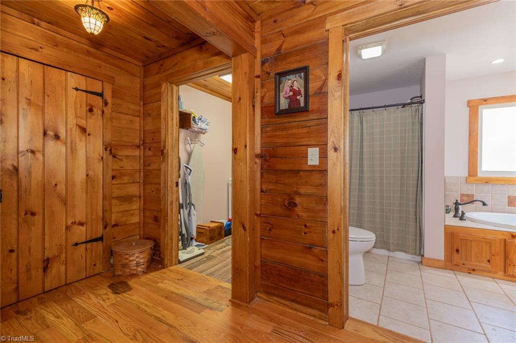736 Kendell Town Road, Ferguson, North Carolina image 16