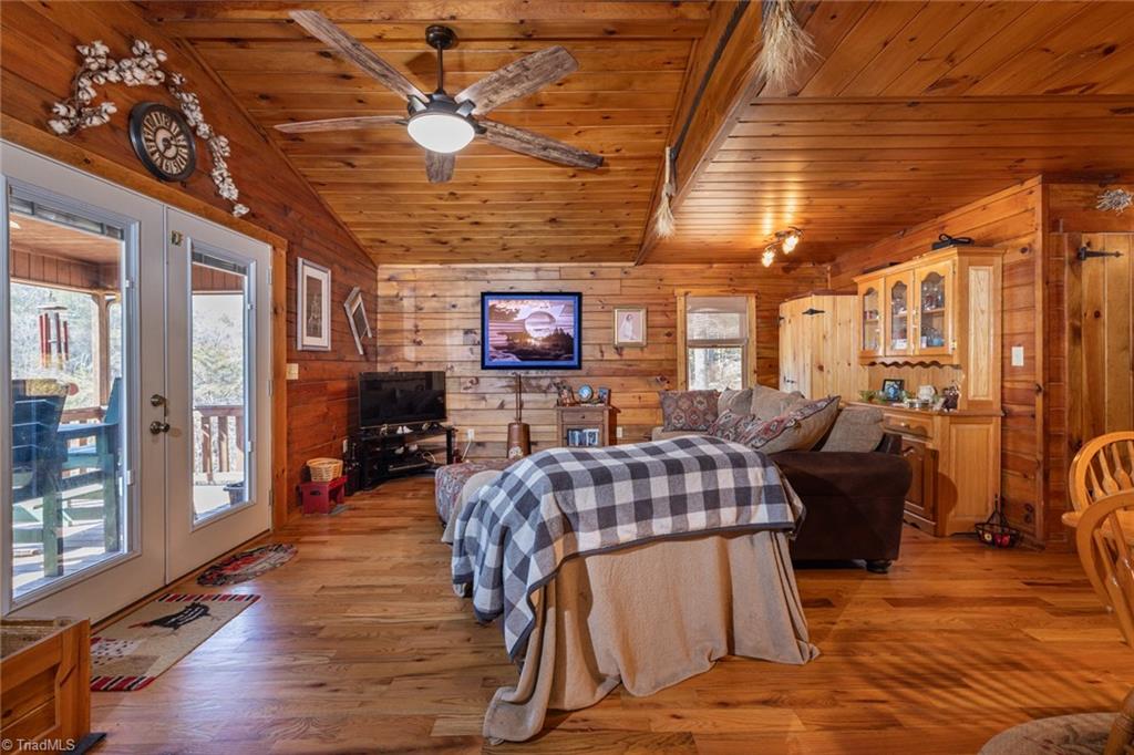 736 Kendell Town Road, Ferguson, North Carolina image 8