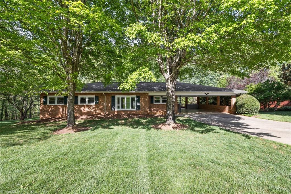 436 Robinhood Road, North Wilkesboro, North Carolina image 1