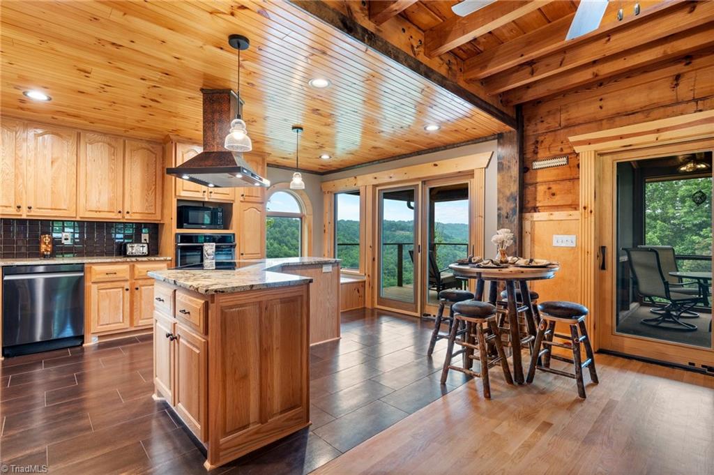 419 Woodpecker Road, Purlear, North Carolina image 16