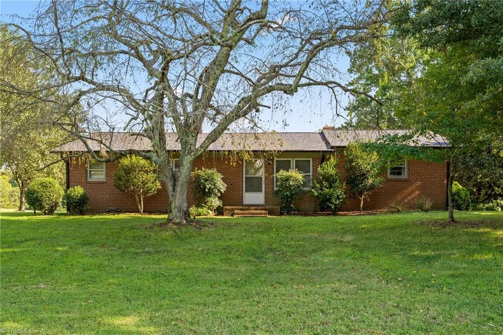2294 N Old Greensboro Road, High Point, NC, 27265