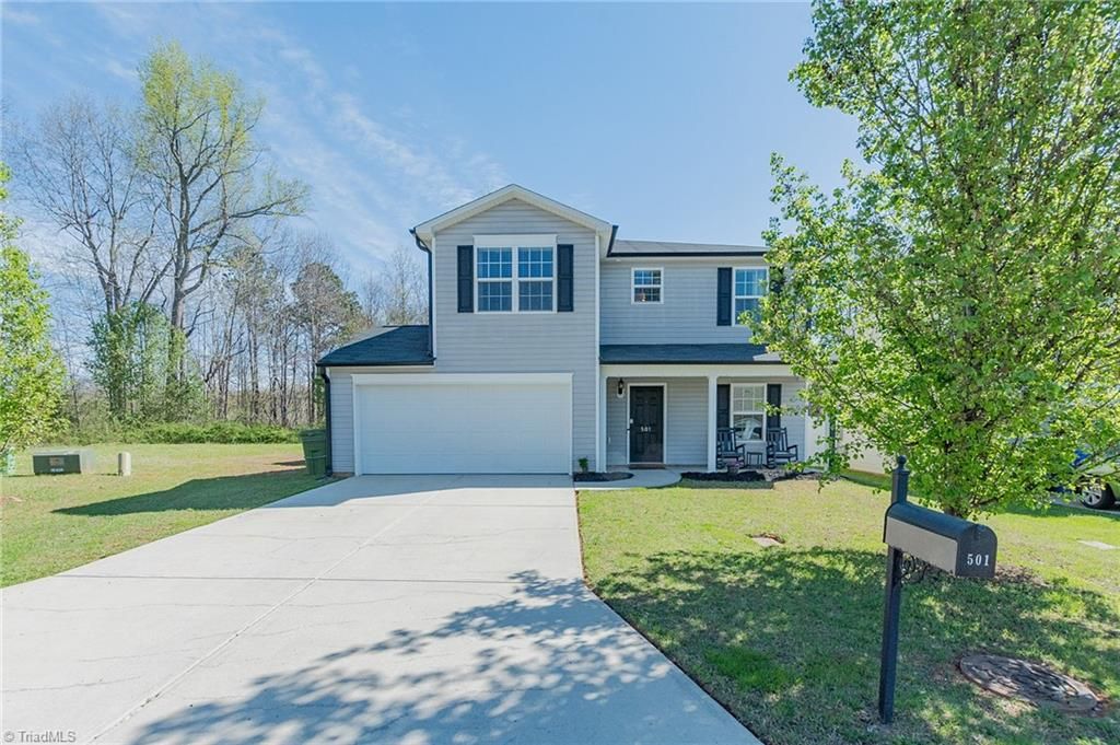 Photo of 501 Caden Village Circle, Lexington, NC 27295 (MLS # 1214190)