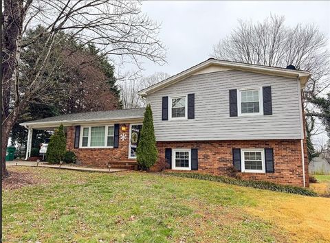 A home in Mount Airy