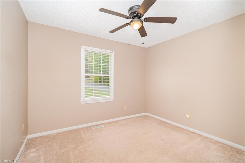 2302 Woodridge Drive, Asheboro, North Carolina image 20