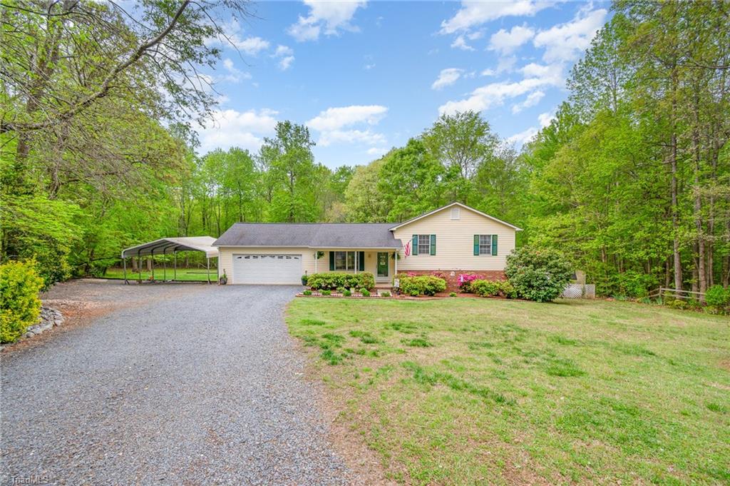 2302 Woodridge Drive, Asheboro, North Carolina image 3
