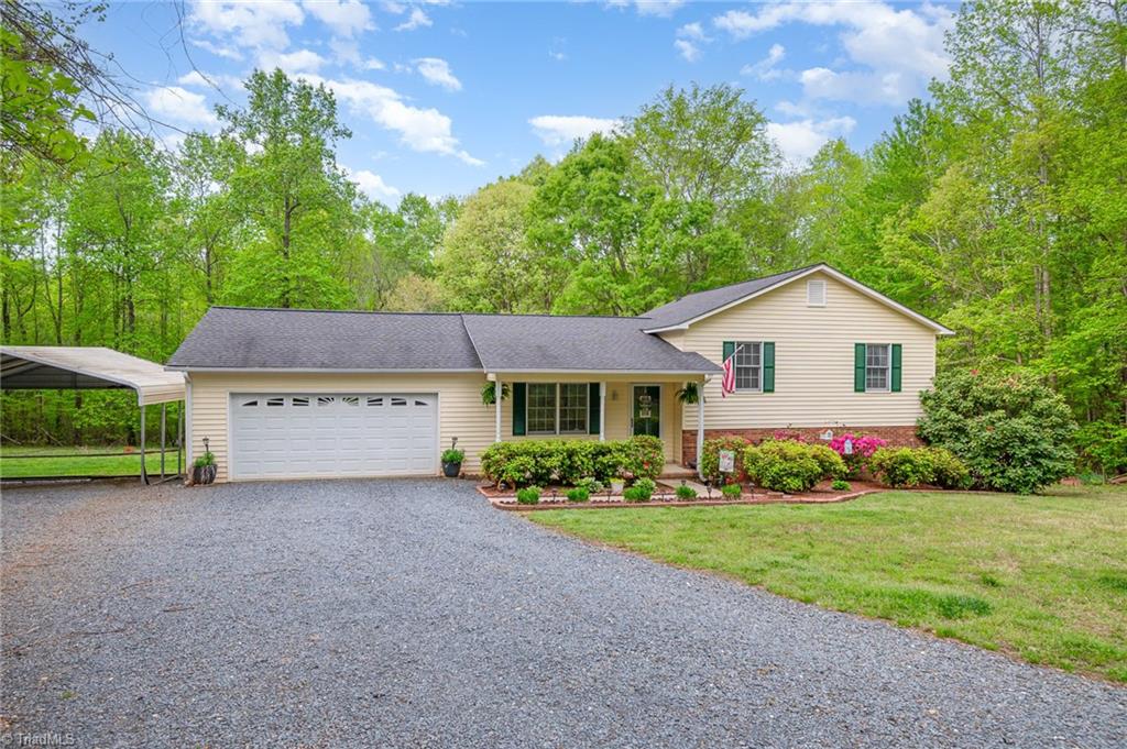 2302 Woodridge Drive, Asheboro, North Carolina image 4