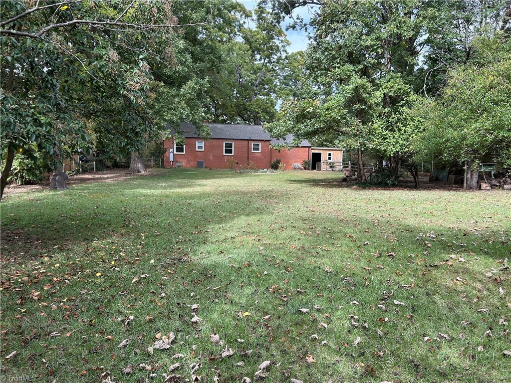 Greensboro, North Carolina 27408, United States, 3 Bedrooms Bedrooms, ,2 BathroomsBathrooms,Residential,Active,229937