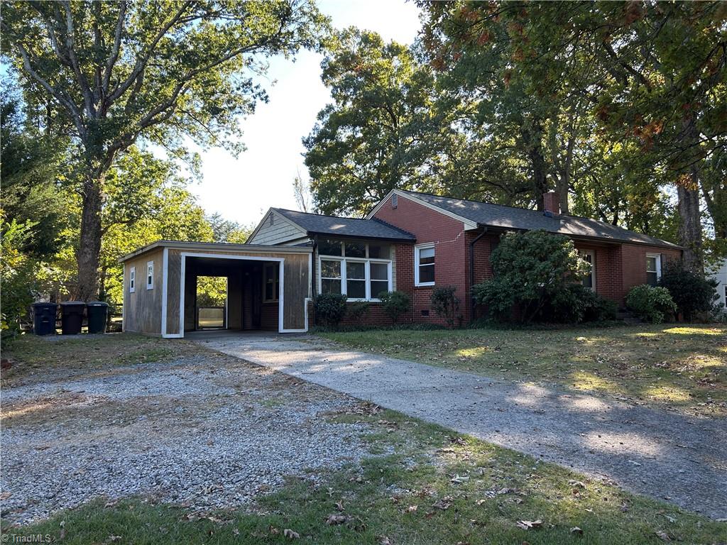 Greensboro, North Carolina 27408, United States, 3 Bedrooms Bedrooms, ,2 BathroomsBathrooms,Residential,Active,229937