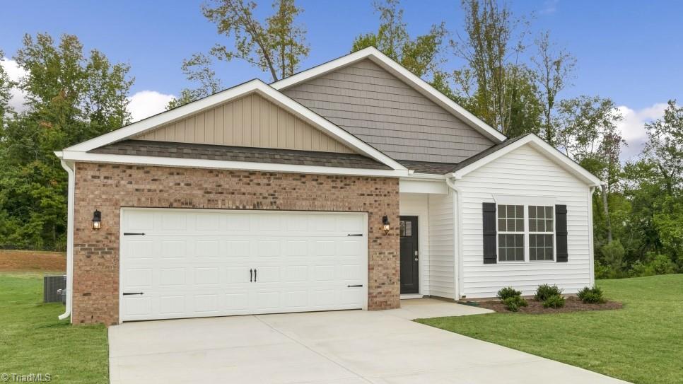 330 Falcon Lane, Lexington, North Carolina image 2