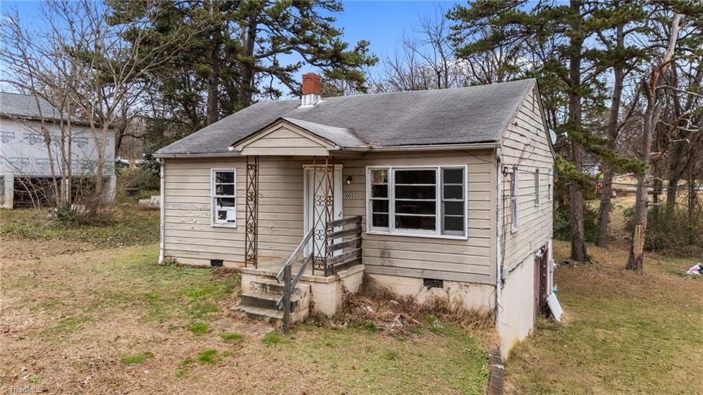 Photo of 1005 True Lane, High Point, NC 27260 (MLS # 1204469)