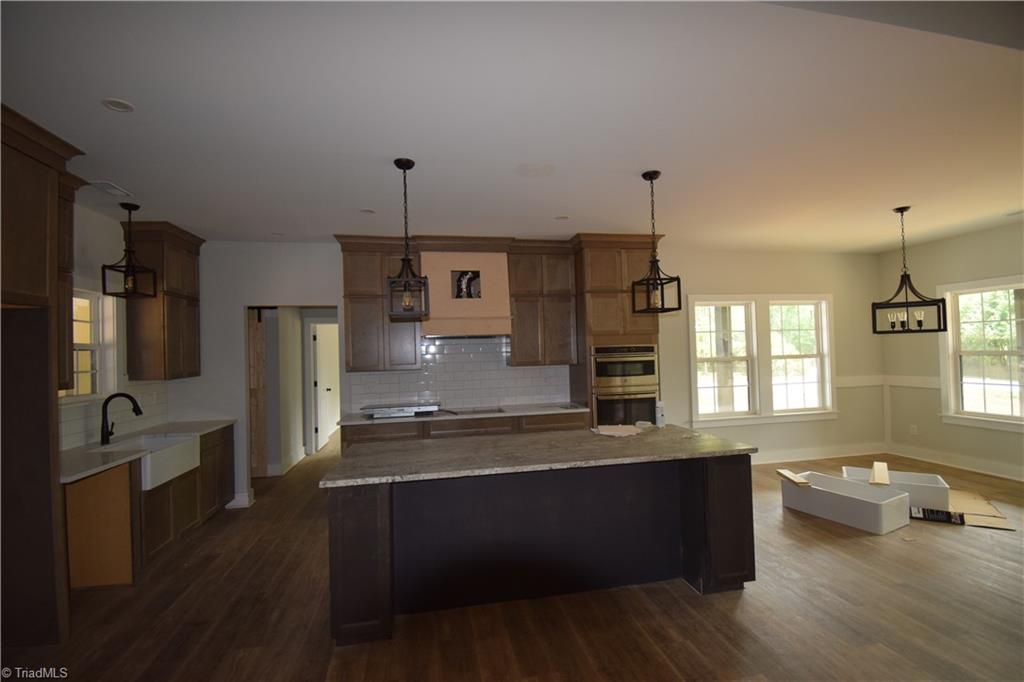 7253 Yadkinville Road, Pfafftown, North Carolina image 4