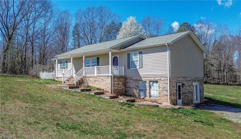 Photo of 311 Fletcher Road, Union Grove, NC 28689 (MLS # 1212585)