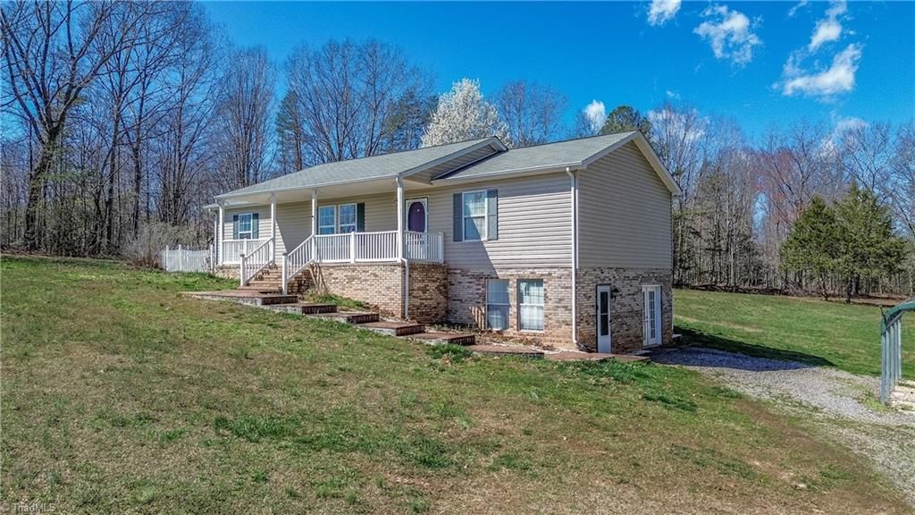 Photo of 311 Fletcher Road, Union Grove, NC 28689 (MLS # 1212585)