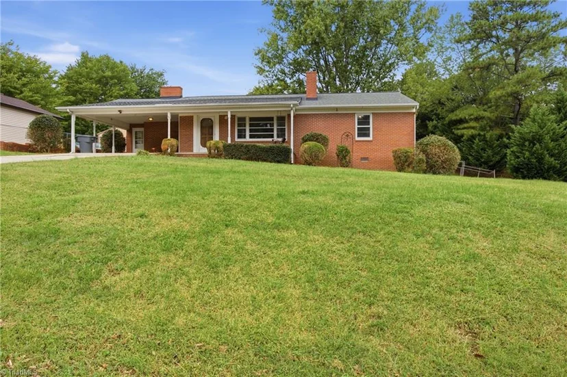 1420 Brookdale Drive, photo 1 of 44