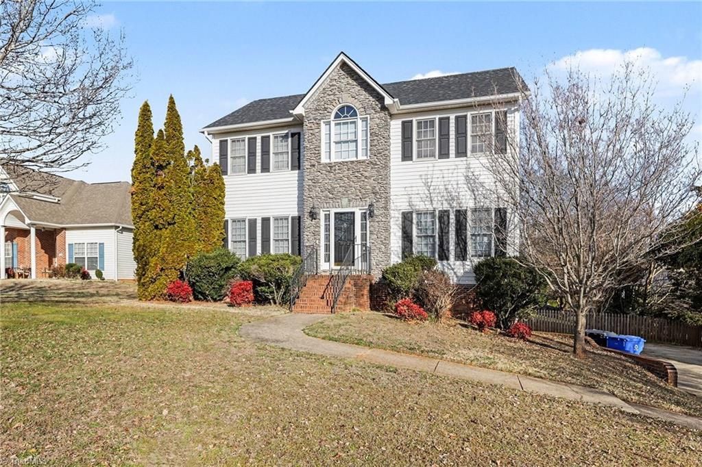 Photo of 802 Lisa Run Court, Kernersville, NC 27284 (MLS # 1208179)
