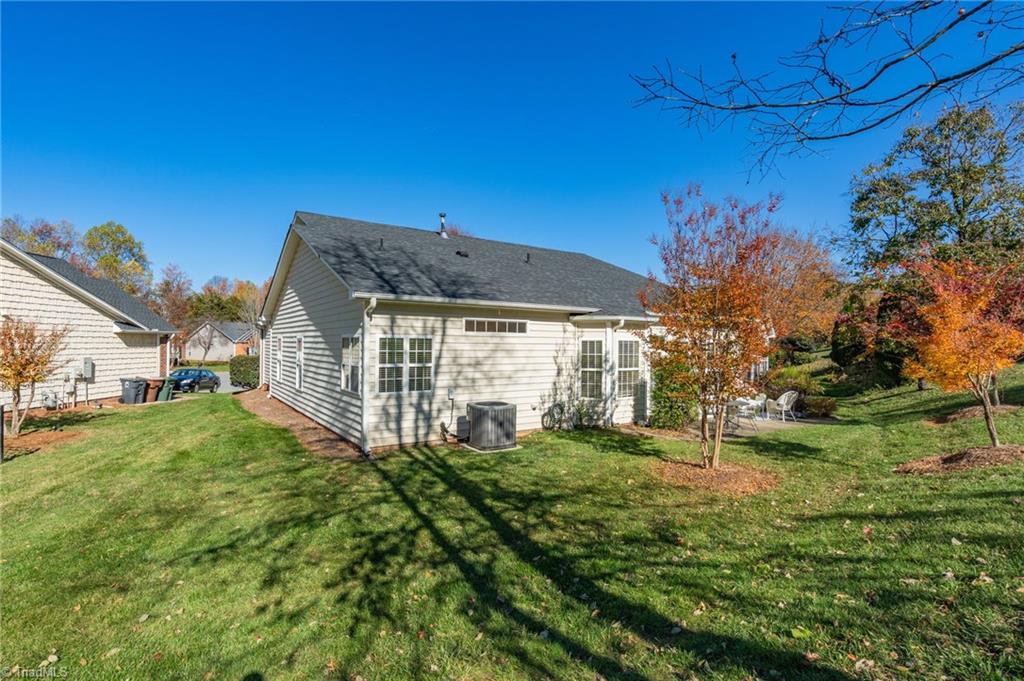 Greensboro, North Carolina 27455, United States, 3 Bedrooms Bedrooms, ,2 BathroomsBathrooms,Residential,Active,240669