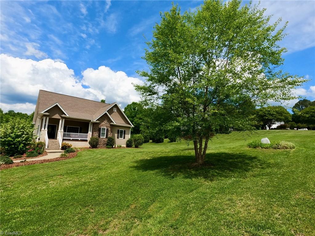 166 Downy Brook Lane, Pinnacle, North Carolina image 42
