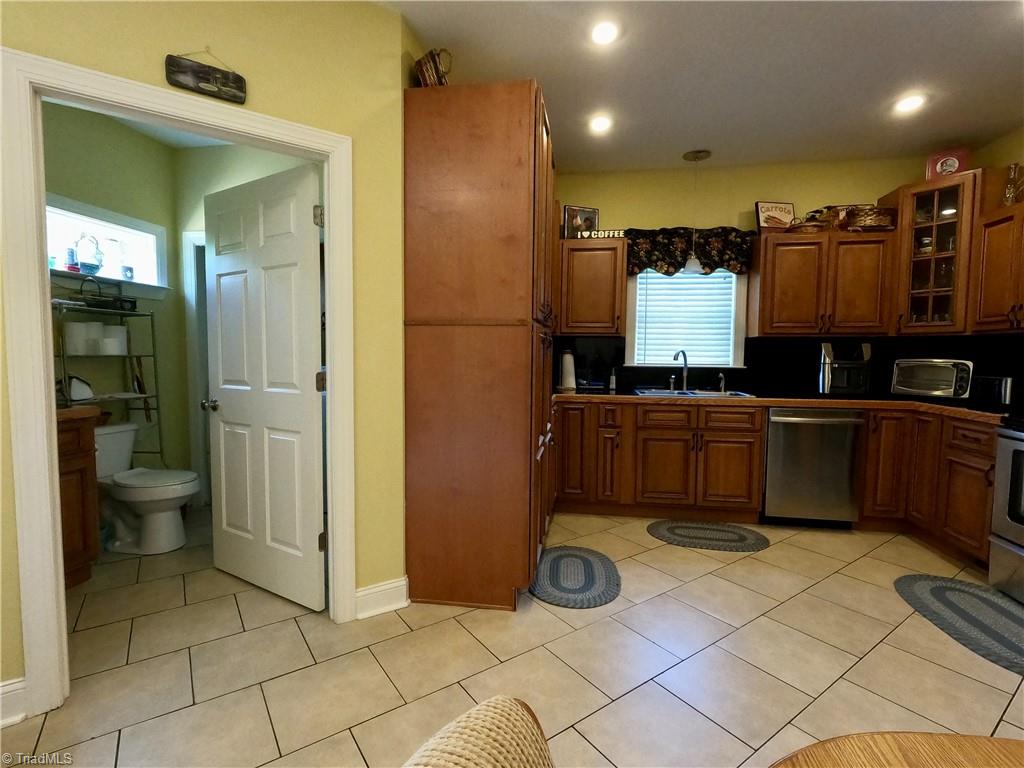 166 Downy Brook Lane, Pinnacle, North Carolina image 10