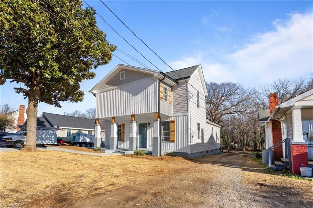 Photo of 1213 S Elm Street, High Point, NC 27260 (MLS # 1206994)