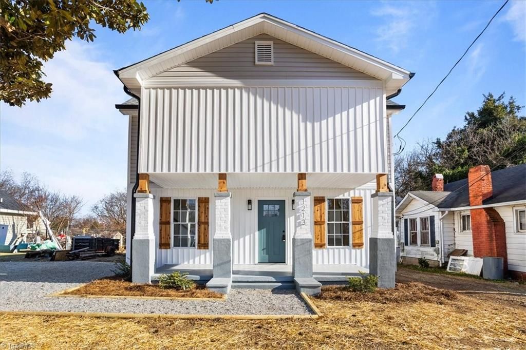 Photo of 1213 S Elm Street, High Point, NC 27260 (MLS # 1206994)