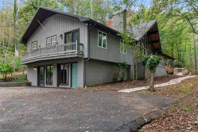 717 Greenhill Road, photo 5 of 48