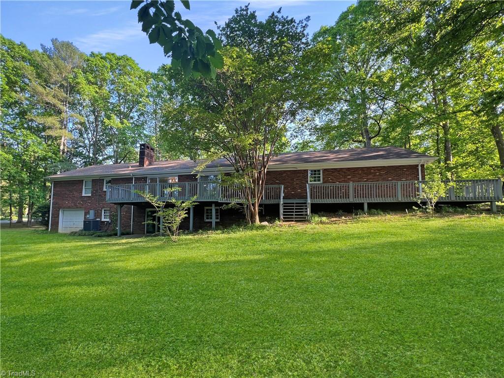 265 E Magnolia Road, North Wilkesboro, North Carolina image 3