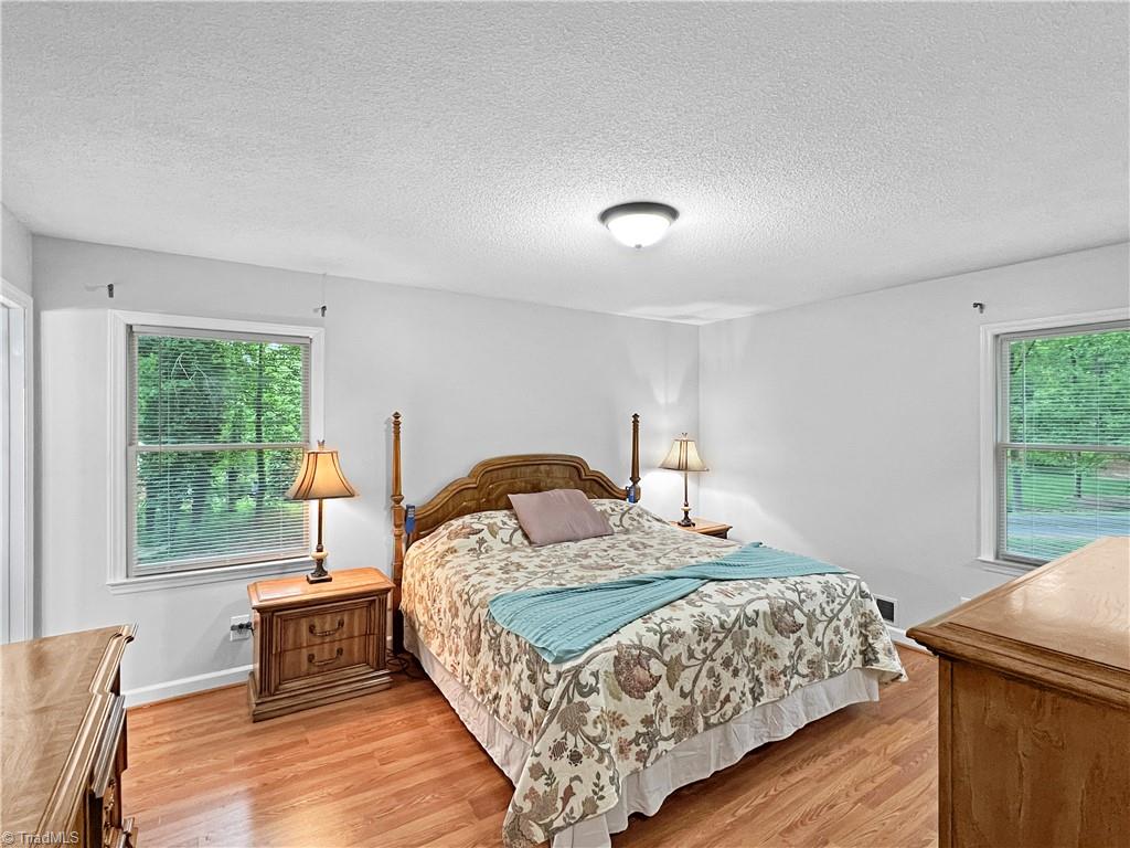 265 E Magnolia Road, North Wilkesboro, North Carolina image 16