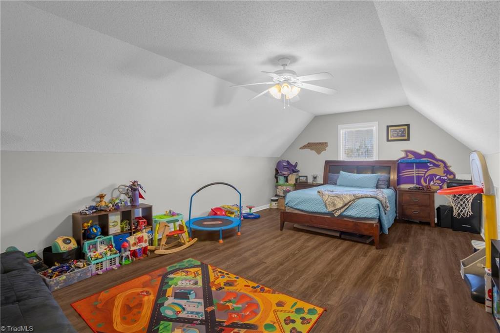 2287 Loflin Farlow Lane, Sophia, North Carolina image 16