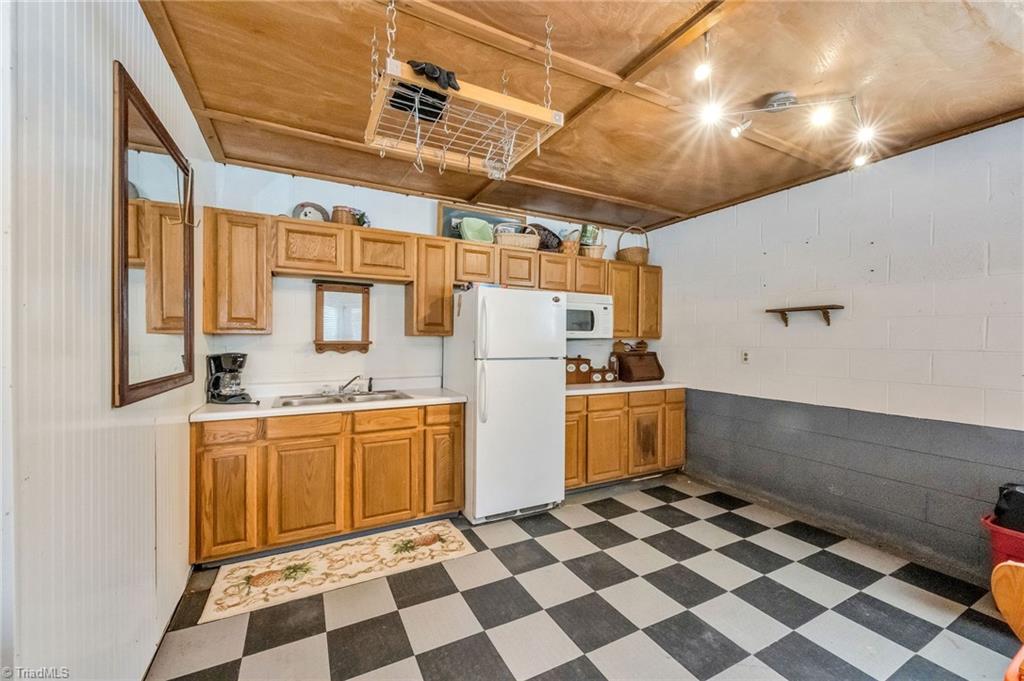 284 Bugle Lane, Wilkesboro, North Carolina image 47