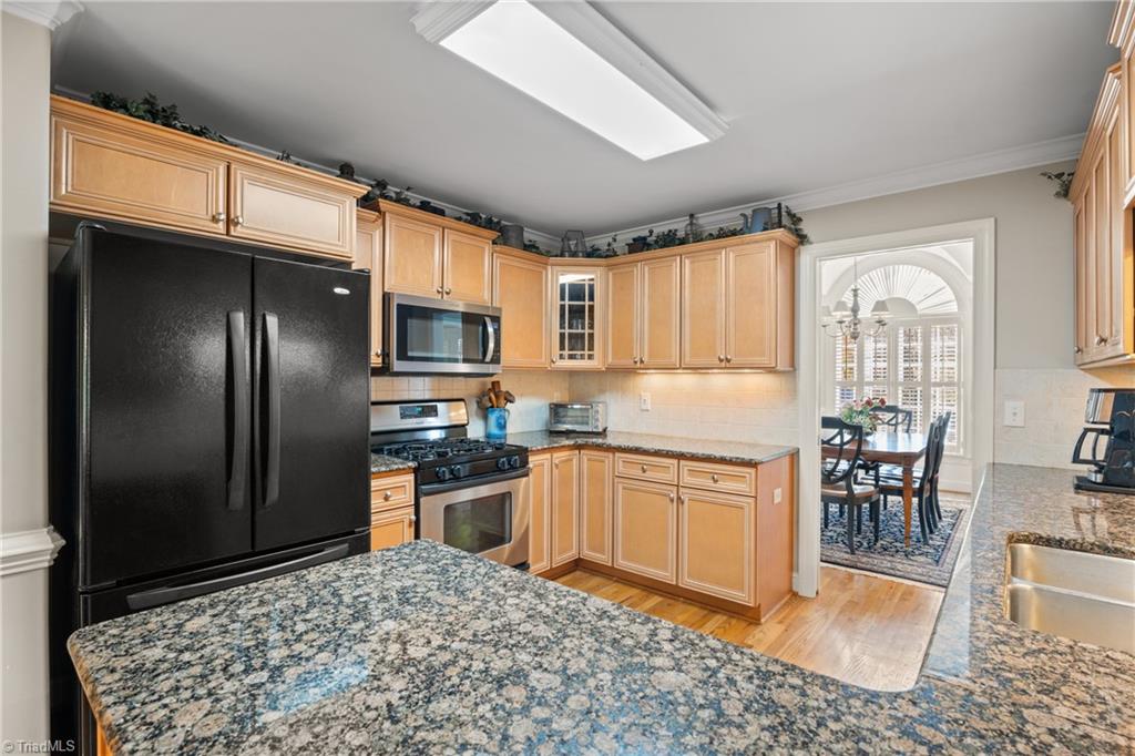 Winston-Salem, North Carolina 27106, United States, 3 Bedrooms Bedrooms, ,3 BathroomsBathrooms,Residential,Active,240661