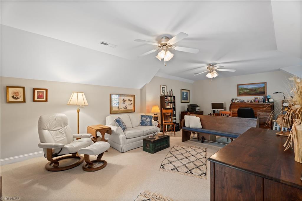 Winston-Salem, North Carolina 27106, United States, 3 Bedrooms Bedrooms, ,3 BathroomsBathrooms,Residential,Active,240661