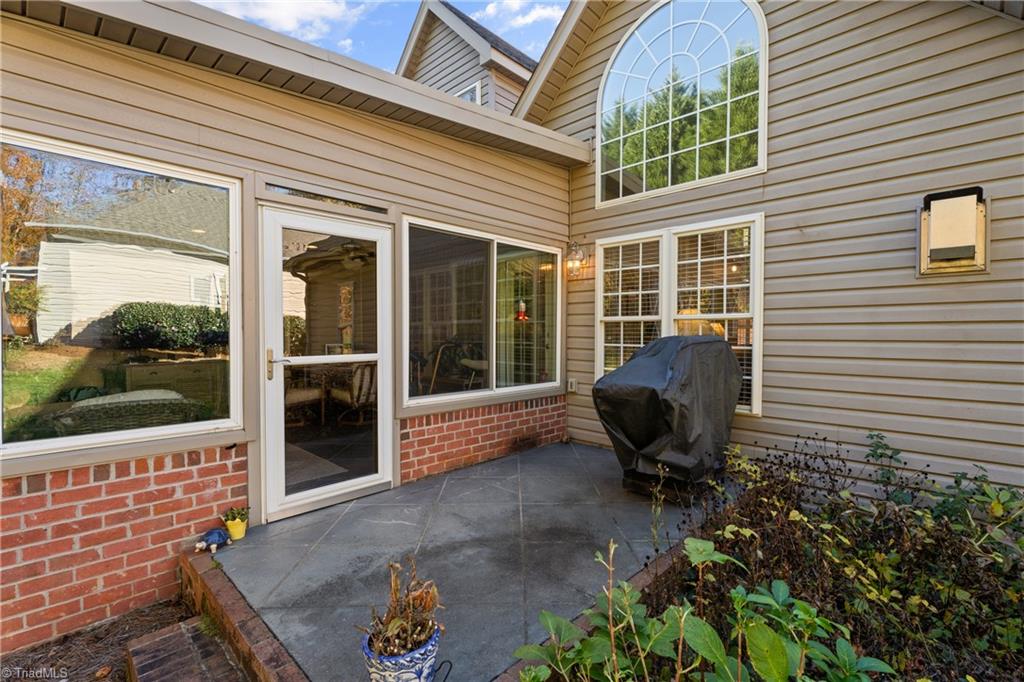 Winston-Salem, North Carolina 27106, United States, 3 Bedrooms Bedrooms, ,3 BathroomsBathrooms,Residential,Active,240661