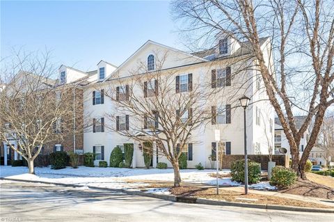 A home in Kernersville