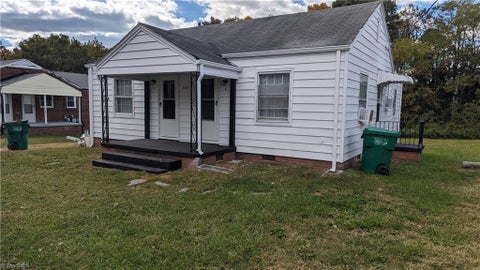 Photo for 2918 and 2920 Archdale Road