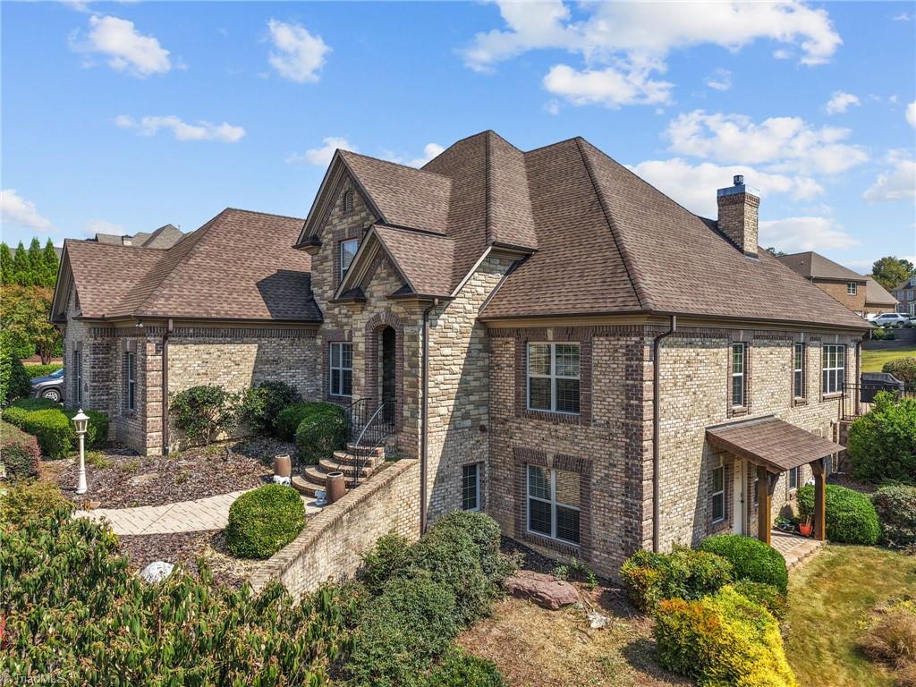 2801 Swan Lake Drive