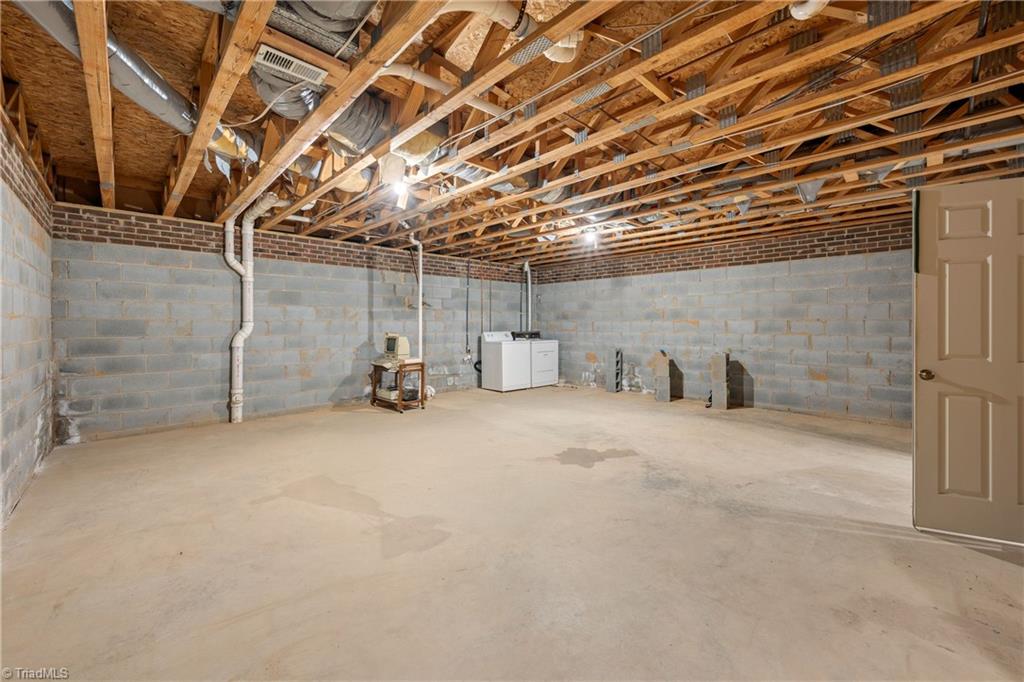 12 Park Village Lane #F, Greensboro, North Carolina image 17
