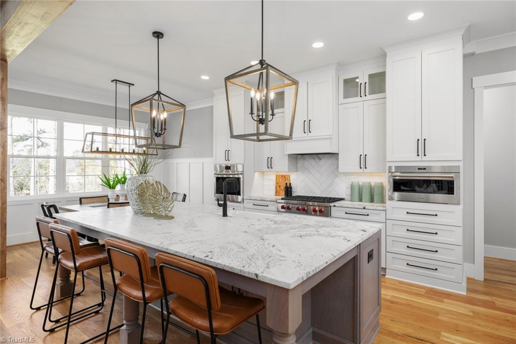 Winston-Salem, North Carolina 27106, United States, 4 Bedrooms Bedrooms, ,4 BathroomsBathrooms,Residential,Active,84285