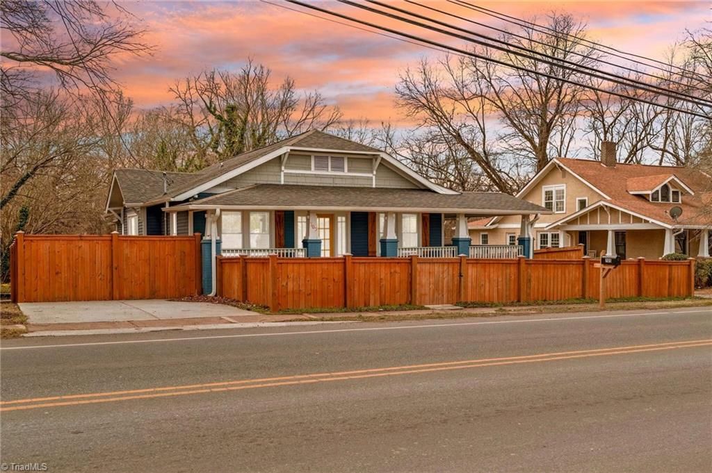 Photo of 705 W 5th Avenue, Lexington, NC 27292 (MLS # 1208681)