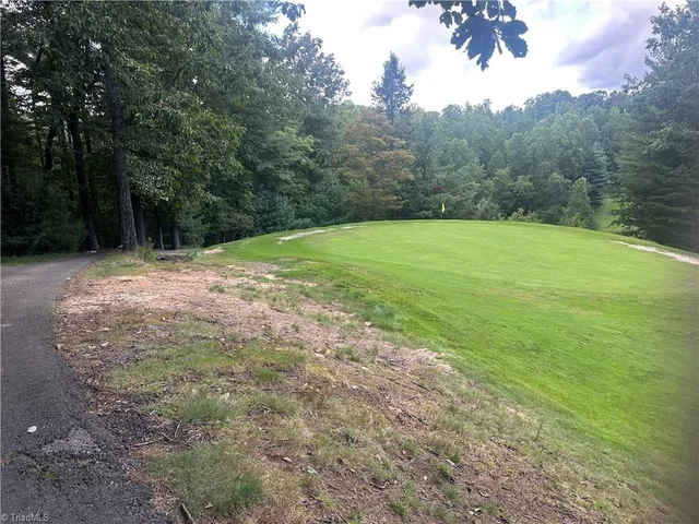 140 View Point Drive, photo 3 of 8